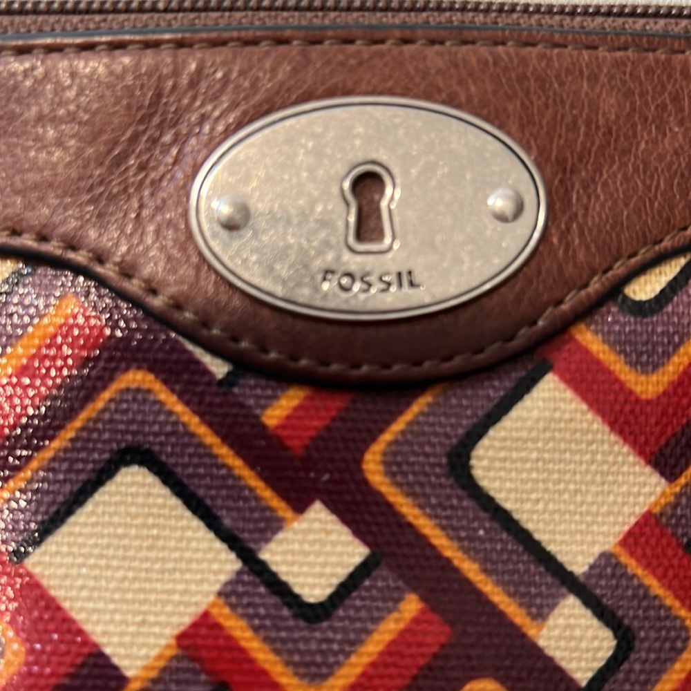 Fossil Key-Per Wristlet - image 3